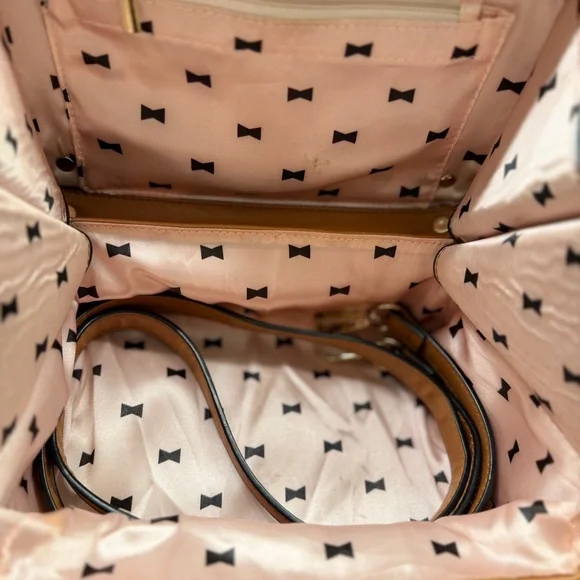 ISABELLE BAE POP-ART BOX HANDBAG - Picture 4 of 6